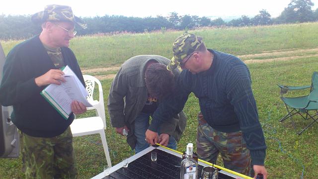 176 Priprava anteny, ale nie bez dazda.jpg